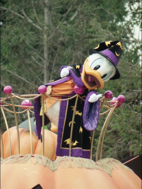 ドナルドダック（ディズニー・ハロウィーン・パレード 2005）