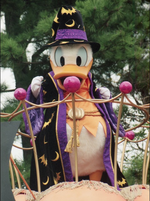 ドナルドダック（ディズニー・ハロウィーン・パレード 2005）