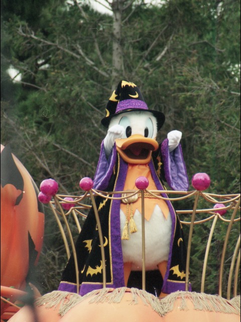 ドナルドダック（ディズニー・ハロウィーン・パレード 2005）