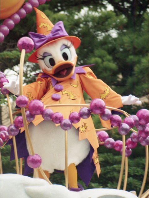 デイジーダック（ディズニー・ハロウィーン・パレード 2005）