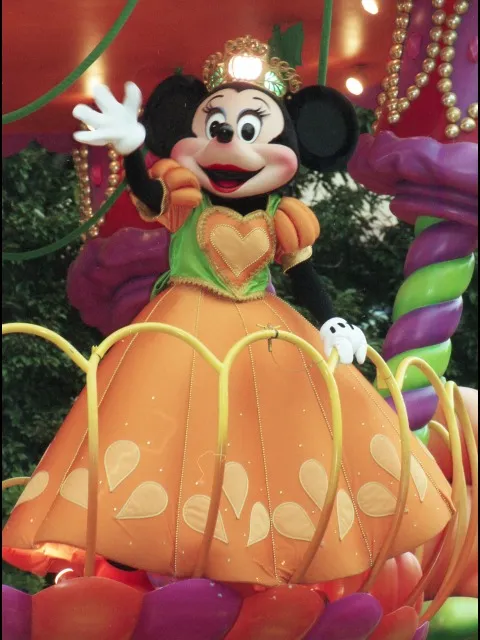 ミニーマウス（ディズニー・ハロウィーン・パレード 2005）