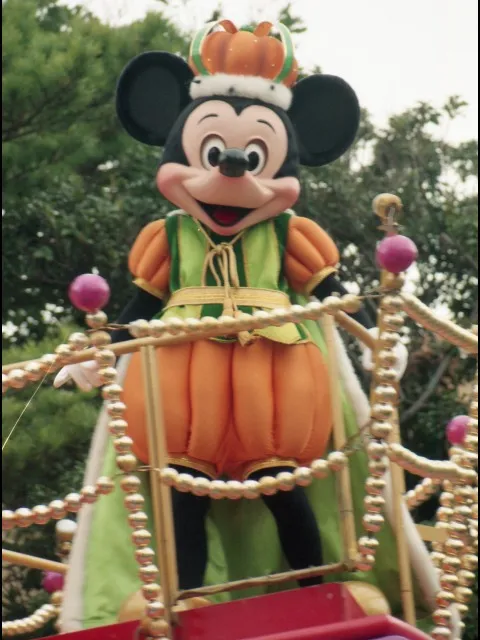 ミッキーマウス（ディズニー・ハロウィーン・パレード 2005）
