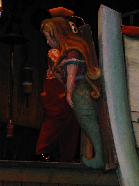 S.S.デイジー船首（ドナルドのボートビルダー）