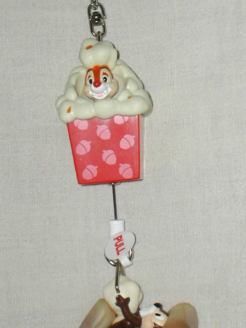 チップとデールとポップコーン キーホルダー