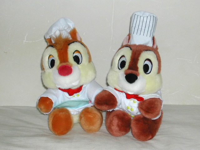コック姿のチップとデール ぬいぐるみ