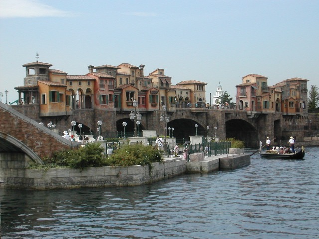 ポンテベッキオを背景に（リドアイル）