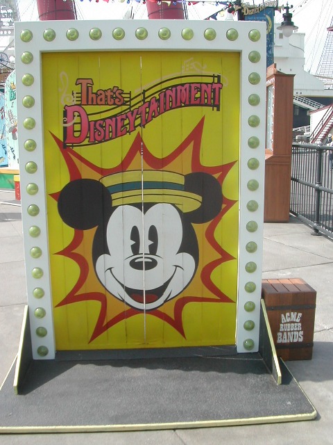 扉風ミッキー看板（ザッツ・ディズニーテイメント）