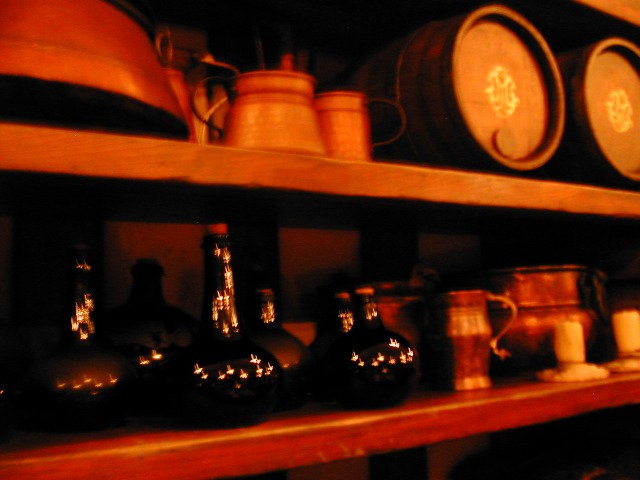 ワインセラーの隠し部屋 棚（マゼランズ）