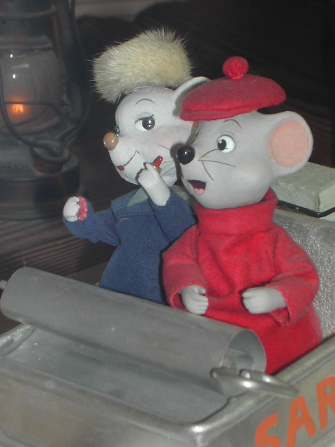 ビアンカとバーナード（ハウス・オブ・グリーティング）