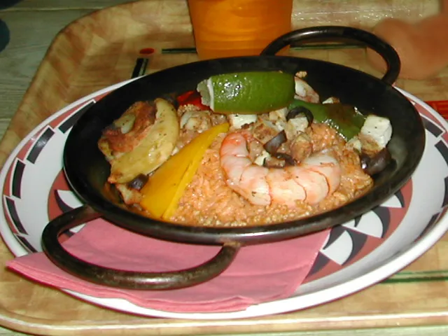 パエリア（ミゲルズ・エルドラド・キャンティーナ）