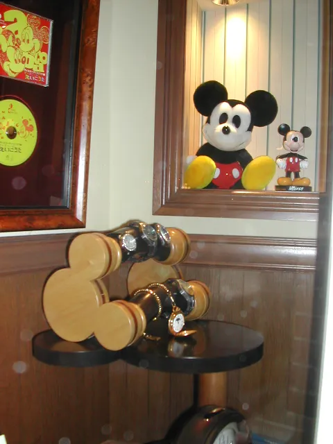 ミッキー腕時計置き（タウンセンターファッション）