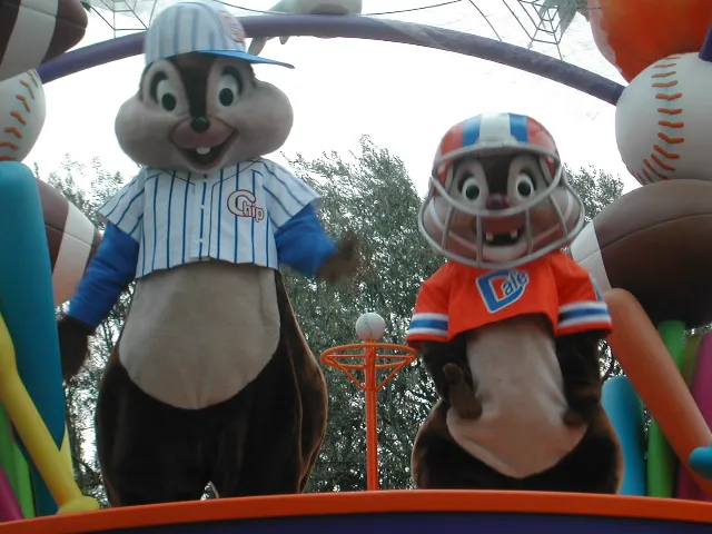 チップとデール（ディズニー・ハロウィーン 2004）