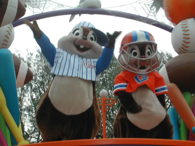 チップとデール（ディズニー・ハロウィーン 2004）