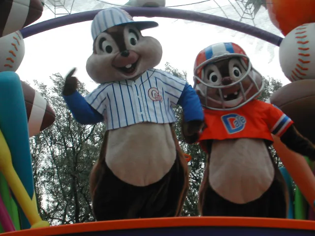 チップとデール（ディズニー・ハロウィーン 2004）