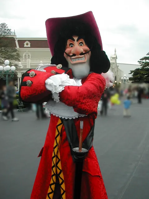 フック船長（エントランス）