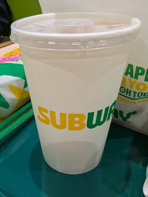 ドリンク カップ（サブウェイ）