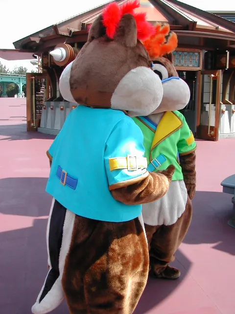 デールとチップ（ポートディスカバリー）