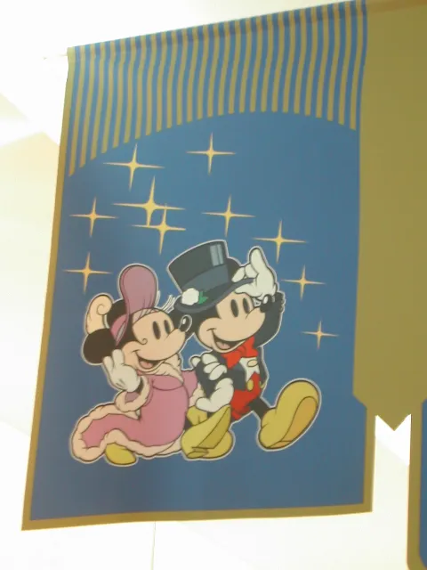 GALA 5th Anniversary装飾旗 ミニーとミッキー(ディズニーアンバサダーホテル)