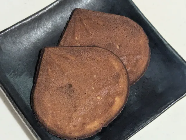 香ばし栗せん アップ（日本橋錦豊琳）