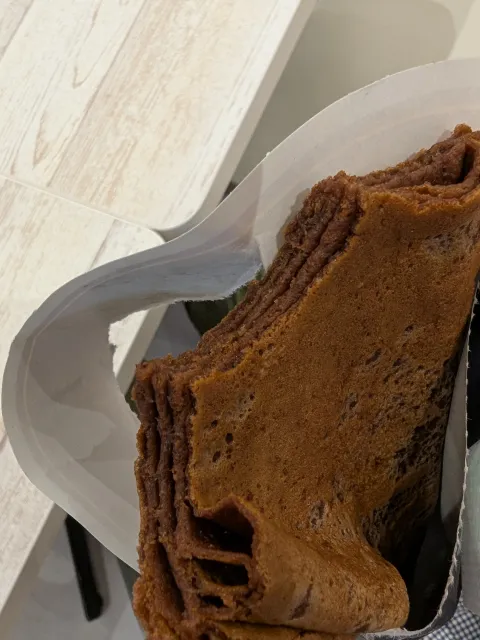 チョコ生地（ゴディバクレープ）