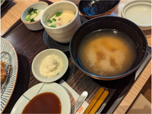 花ごよみ みそ汁(とんかつ 和幸)