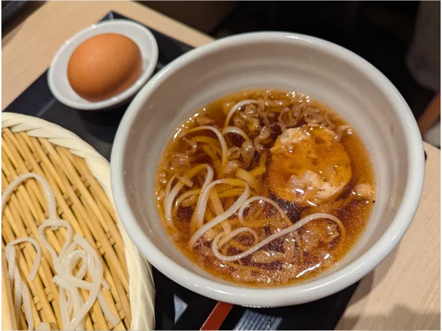 鶏つくねうどん(日本橋 稲庭うどんと丼めし 金子半之助)