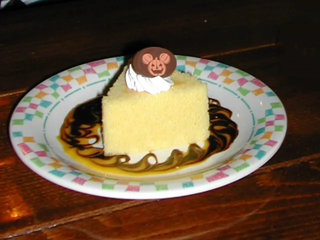 ミッキーかぼちゃチョコ付きケーキ(ディズニー・ハロウィーン 2005)
