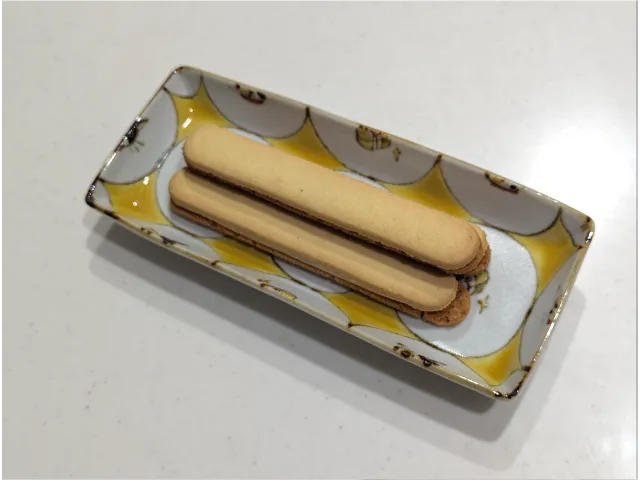 アーモンドマイスターレモンライム味 上面(アーモンドマイスター)