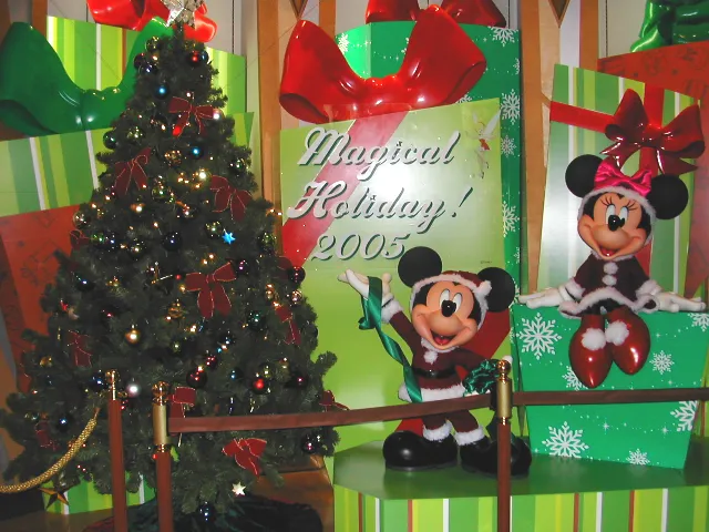 Magical Holiday! 2005 ミッキーとミニー(ディズニーストア)