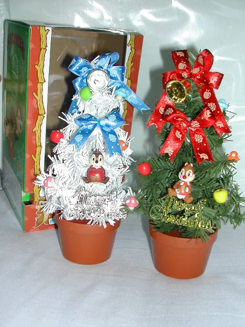 クリスマスツリー チップとデール