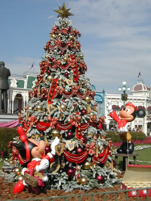 クリスマスツリー、ミッキー、ミニー（クリスマス・ファンタジー 2005）