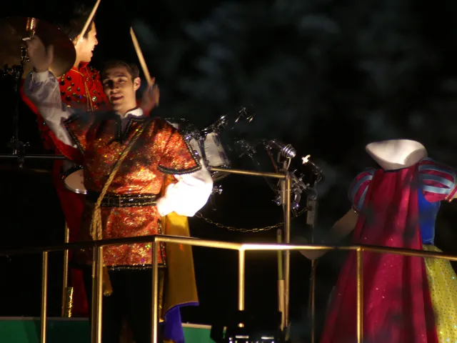 王子と白雪姫（カウントダウン・パレード2006）